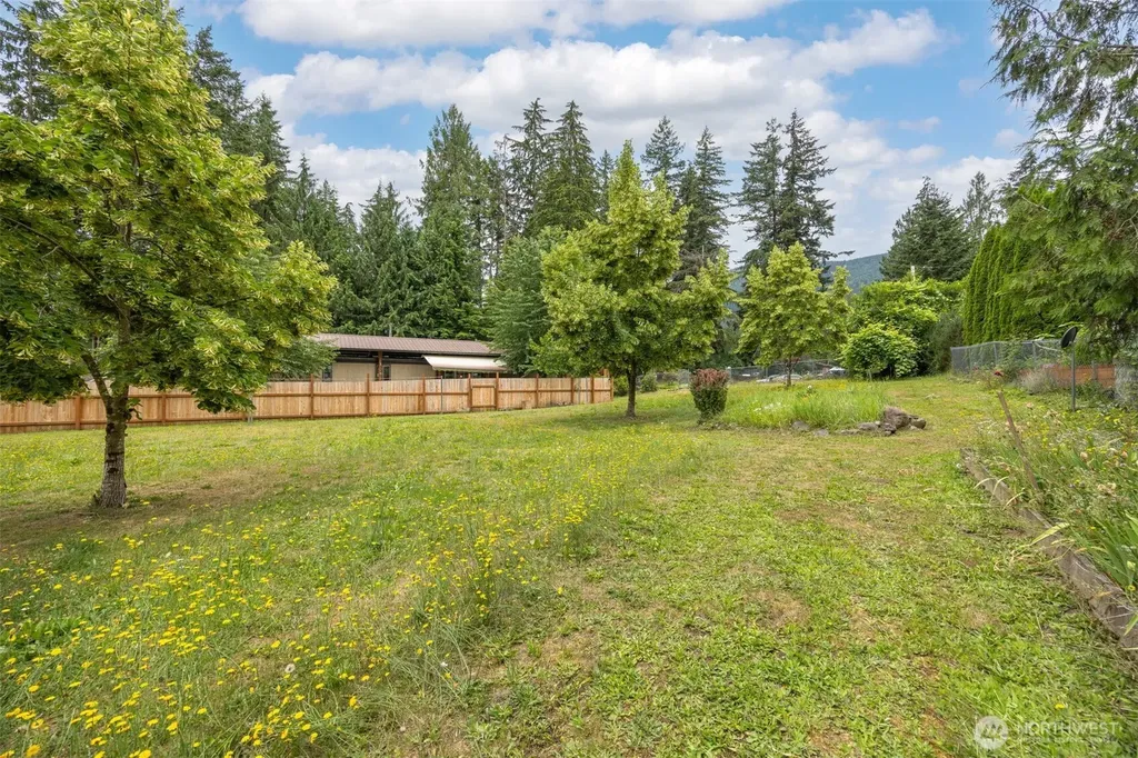8372 Juniper Lane Maple Falls WA 98266