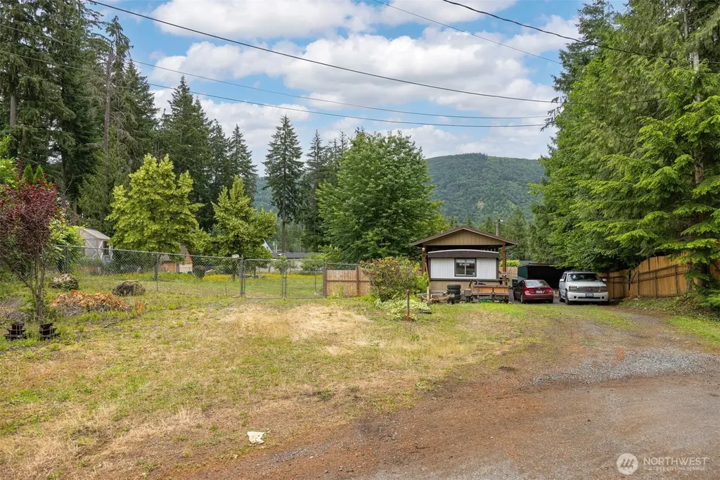 8372 Juniper Lane Maple Falls WA 98266