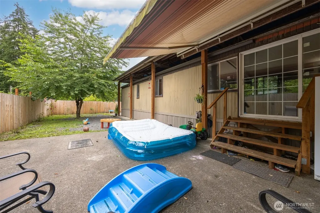8372 Juniper Lane Maple Falls WA 98266