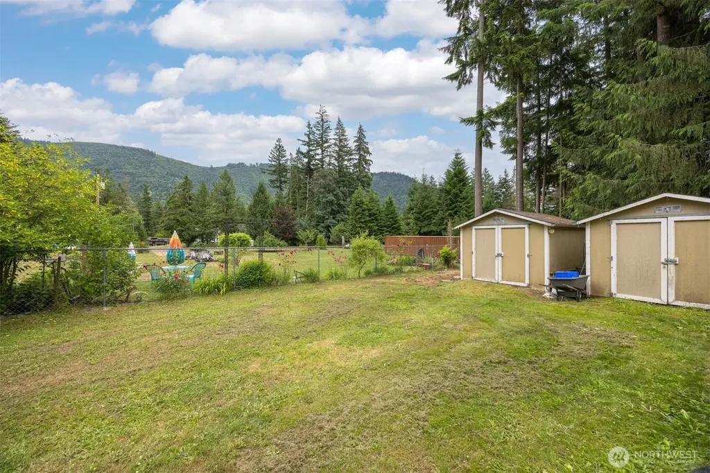 8372 Juniper Lane Maple Falls WA 98266