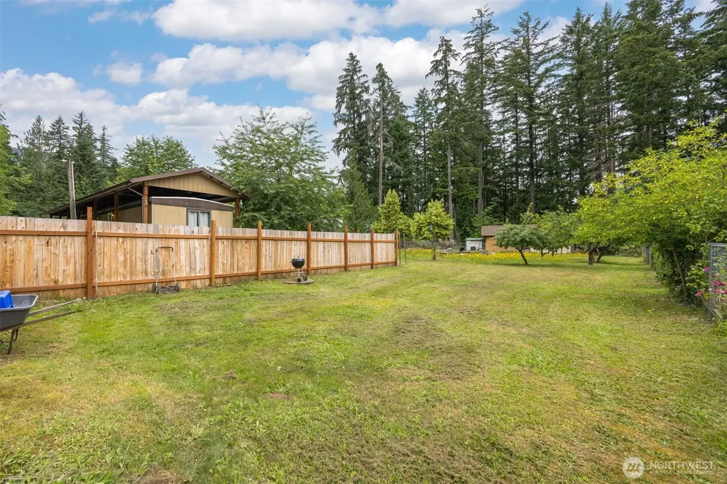 8372 Juniper Lane Maple Falls WA 98266