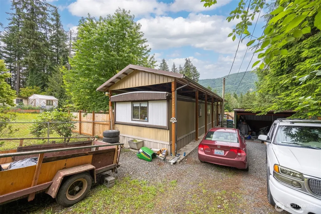 8372 Juniper Lane Maple Falls WA 98266