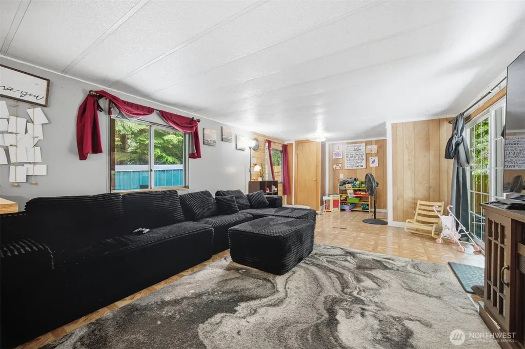 8372 Juniper Lane Maple Falls WA 98266