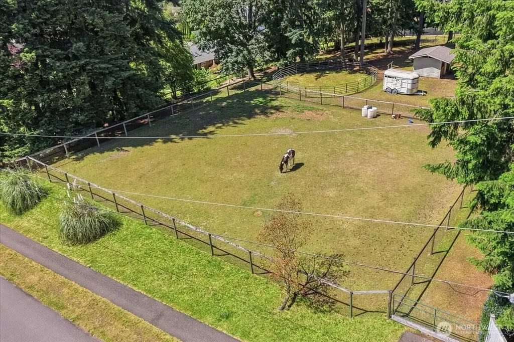 16505 38th Street E Lake Tapps WA 98391