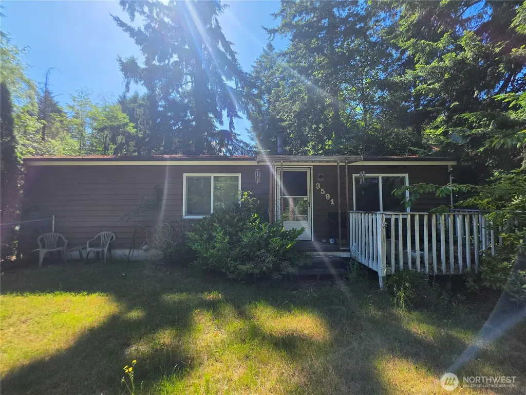 3591 Pine Road Bremerton WA 98310