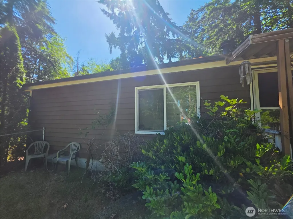 3591 Pine Road Bremerton WA 98310