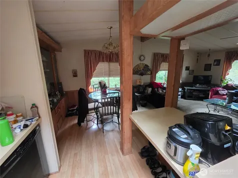 3591 Pine Road Bremerton WA 98310