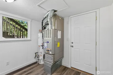 16409 92nd Avenue E Puyallup WA 98375