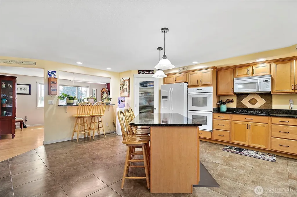 4610 N Defiance Street Tacoma WA 98407
