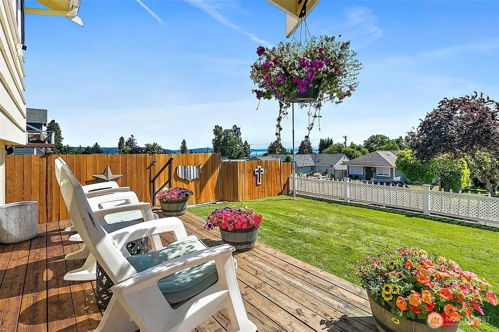 4610 N Defiance Street Tacoma WA 98407