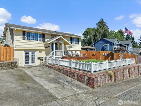 4610 N Defiance Street Tacoma WA 98407