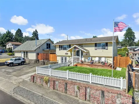 4610 N Defiance Street Tacoma WA 98407