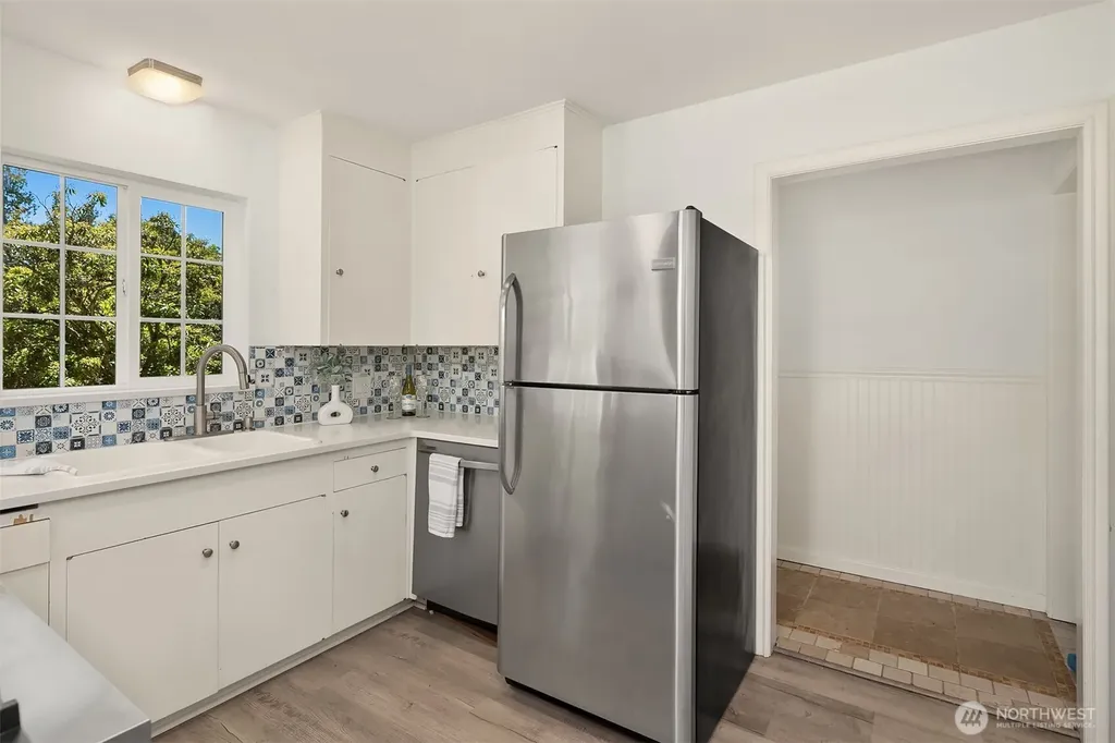 16414 48th Avenue W Edmonds WA 98026