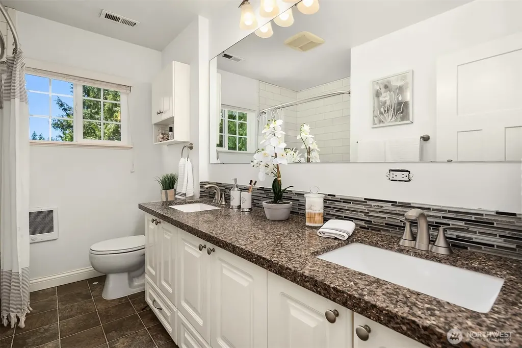 16414 48th Avenue W Edmonds WA 98026