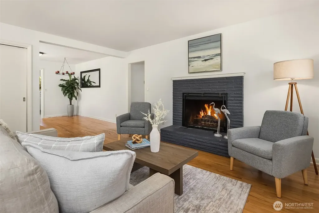 16414 48th Avenue W Edmonds WA 98026