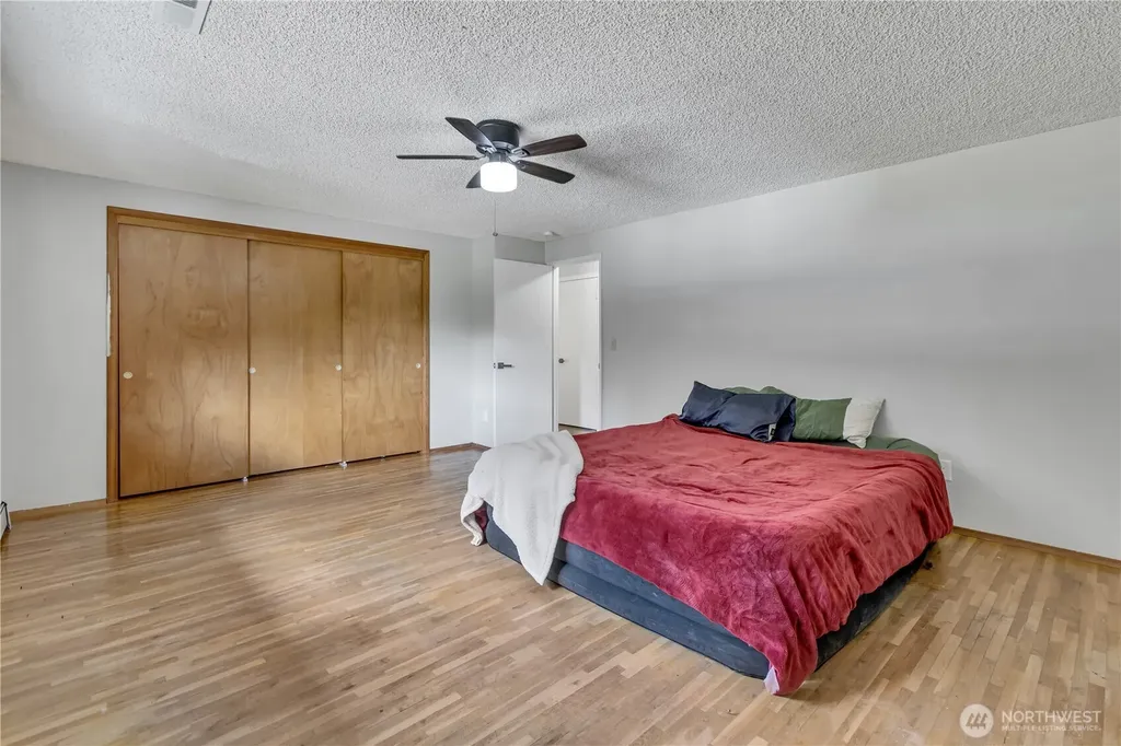 2558 25th Loop SE Lacey WA 98503
