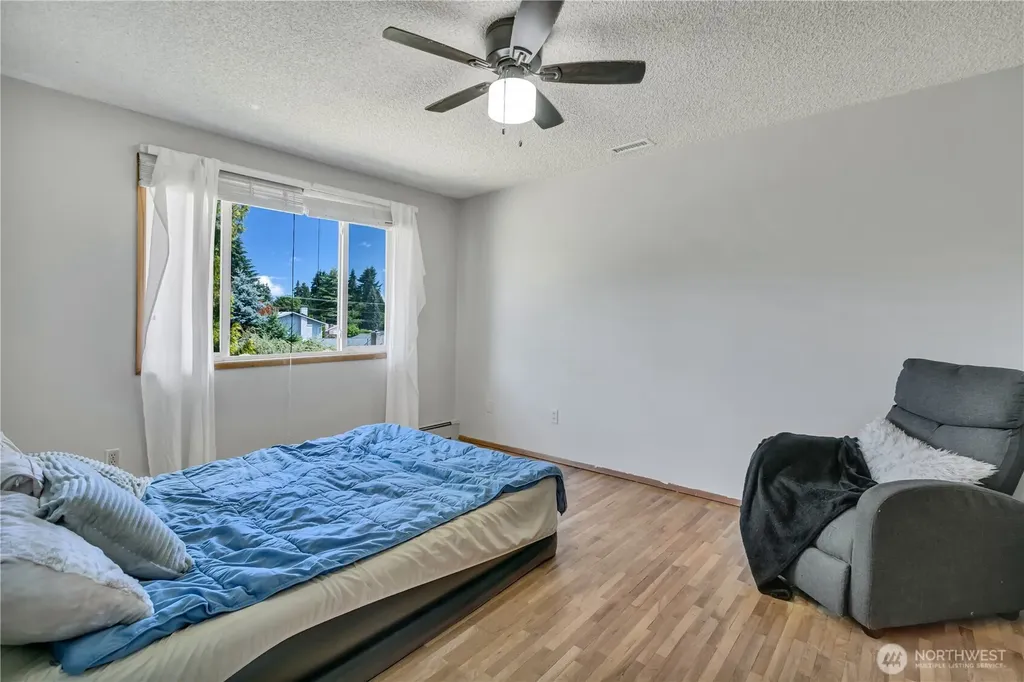 2558 25th Loop SE Lacey WA 98503