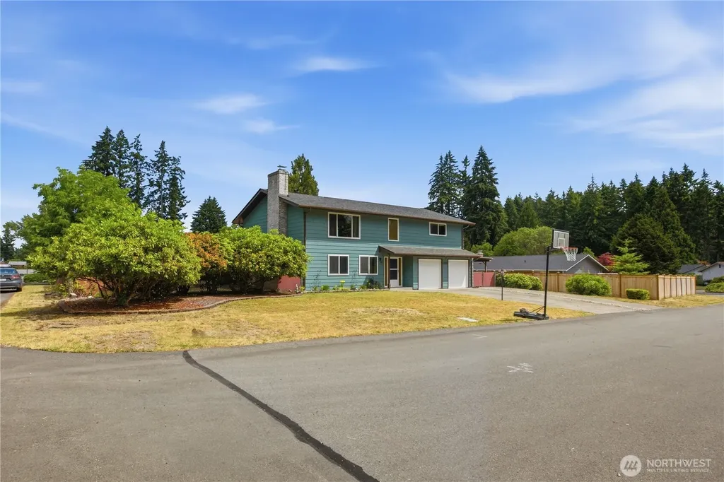 2558 25th Loop SE Lacey WA 98503