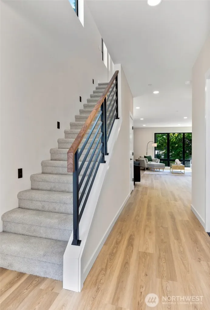 3626 191st Place SW Lynnwood WA 98036