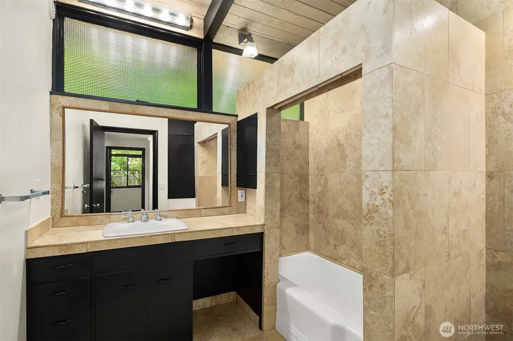 2851 Evergreen Point Road Medina WA 98039