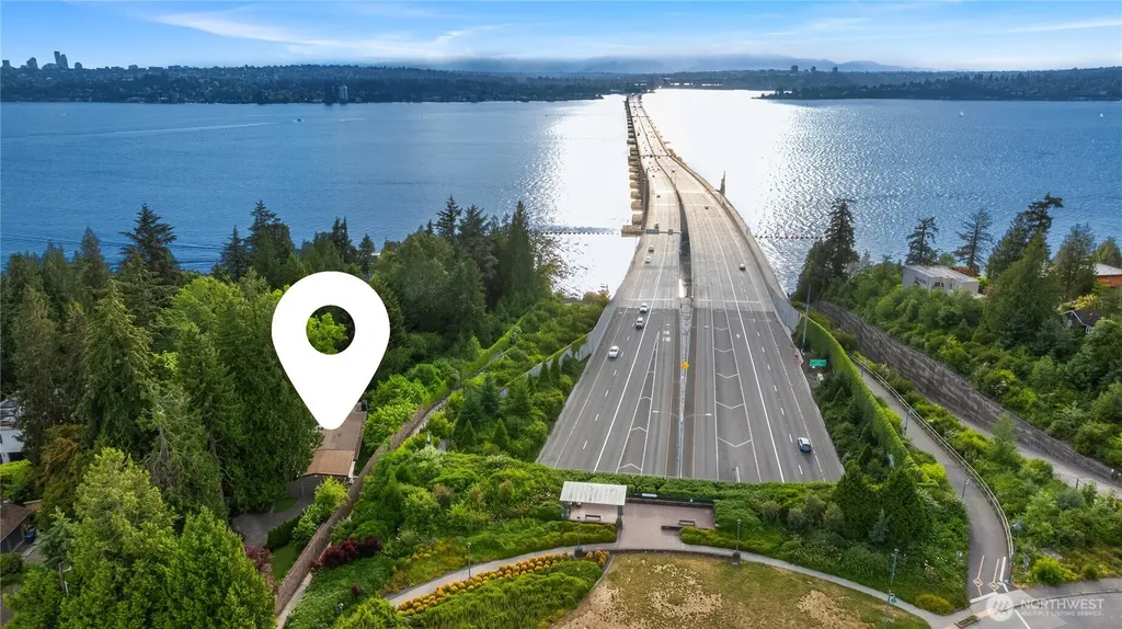 2851 Evergreen Point Road Medina WA 98039
