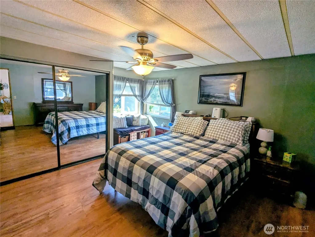 6622 5th Drive NW Tulalip WA 98271