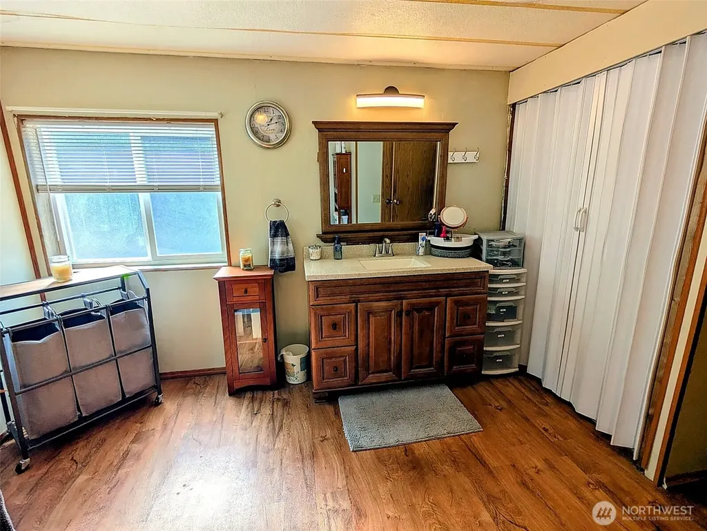 6622 5th Drive NW Tulalip WA 98271