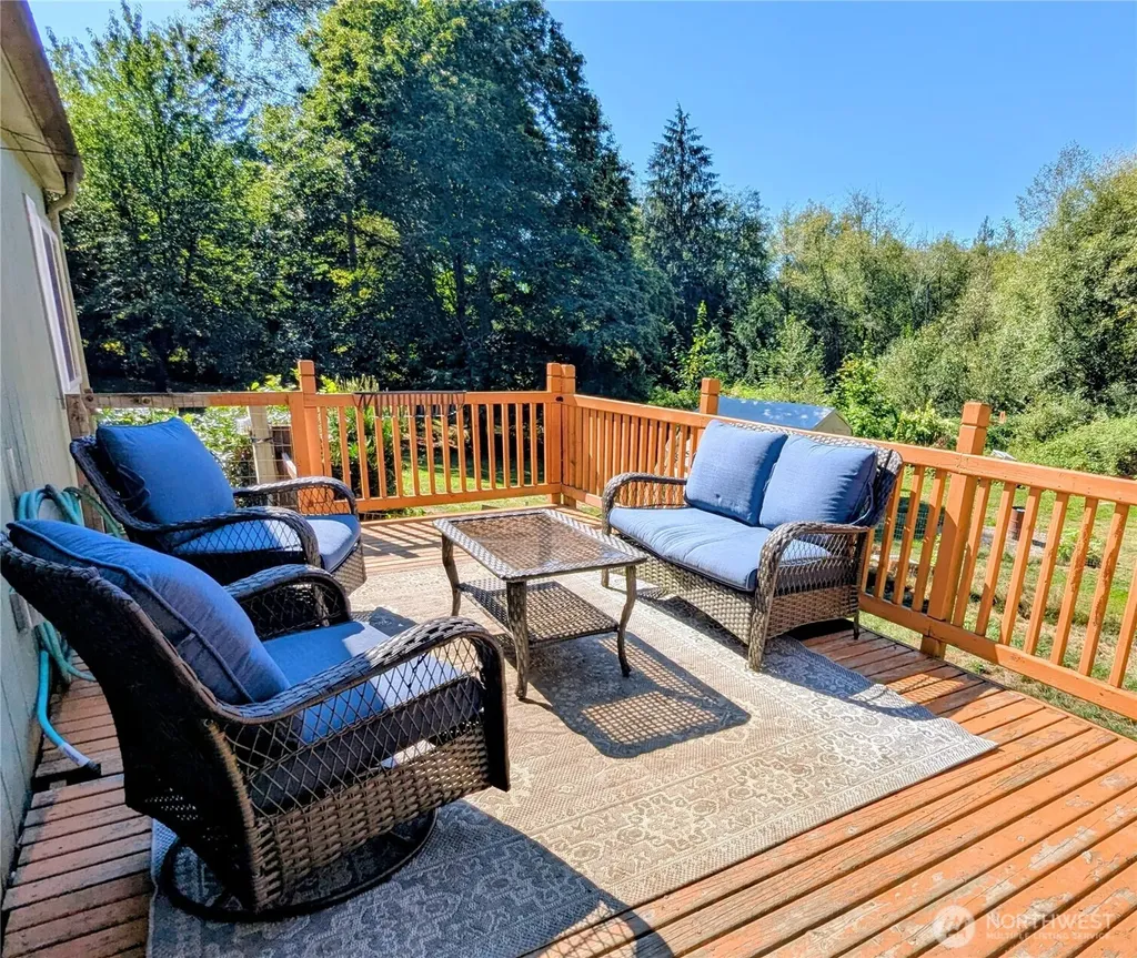 6622 5th Drive NW Tulalip WA 98271