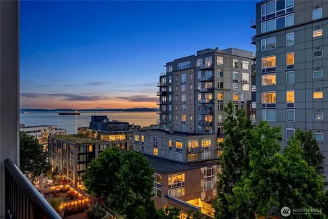 2717 Western Avenue Seattle WA 98121