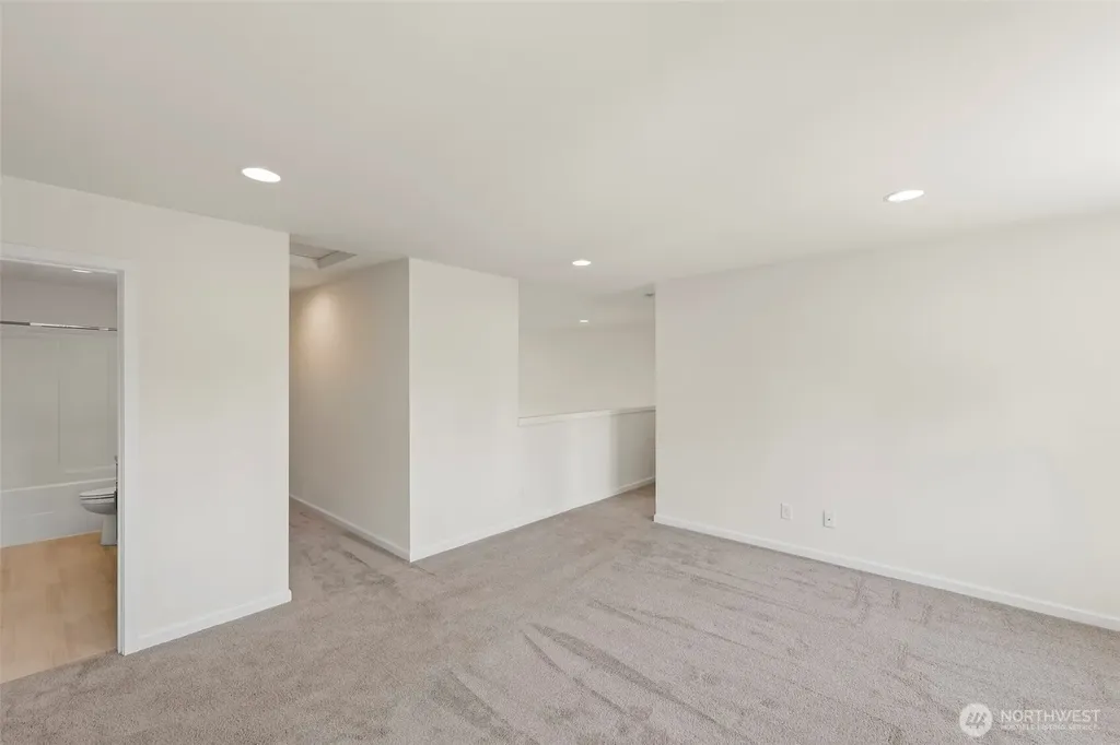 920 E Old Ranch Road Allyn WA 98524