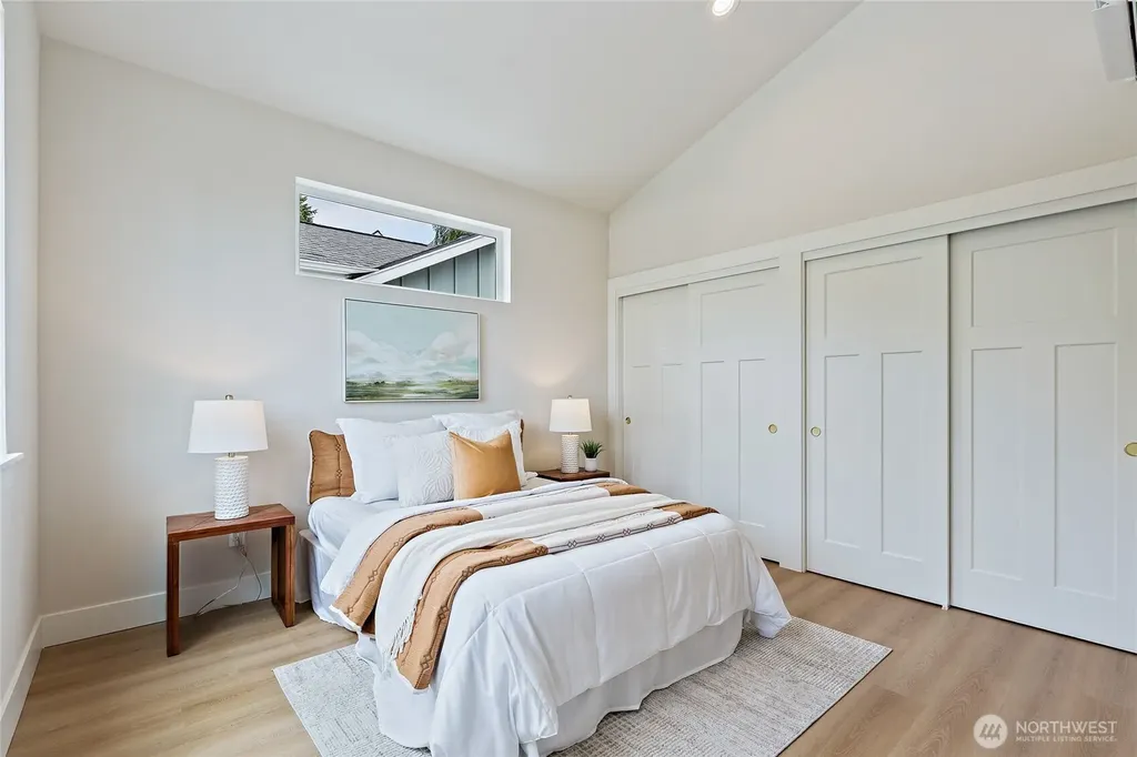 263 NW 42nd Street Seattle WA 98107