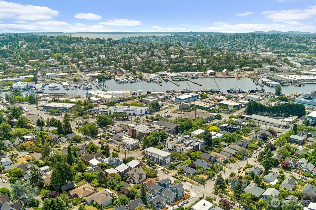 263 NW 42nd Street Seattle WA 98107