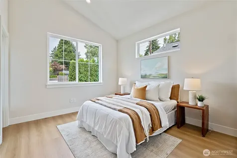 263 NW 42nd Street Seattle WA 98107
