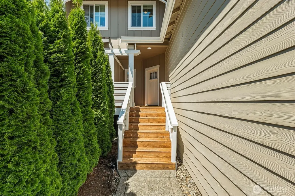 920 E Old Ranch Road Allyn WA 98524