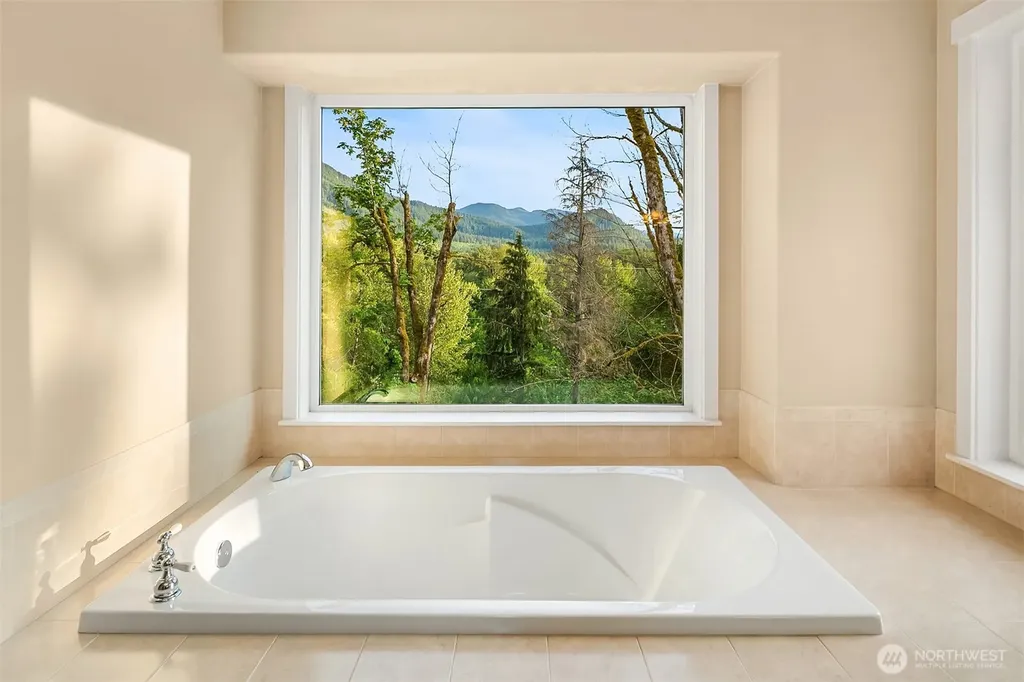 46605 SE 156th Place North Bend WA 98045
