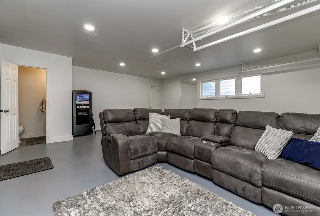 17122 45th Street E Bonney Lake WA 98391