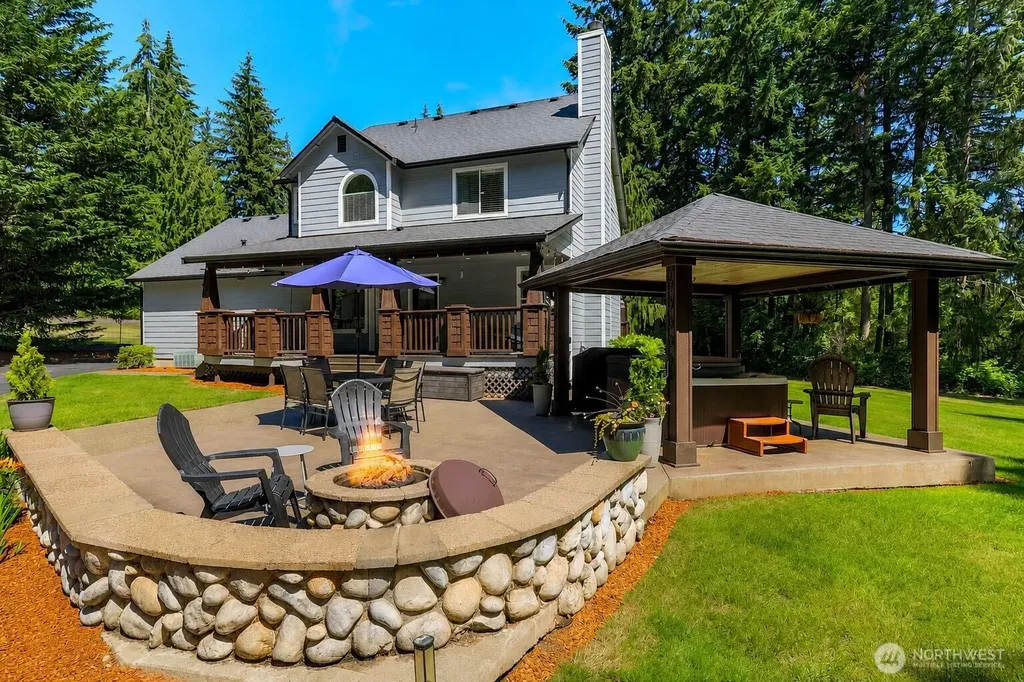 17122 45th Street E Bonney Lake WA 98391