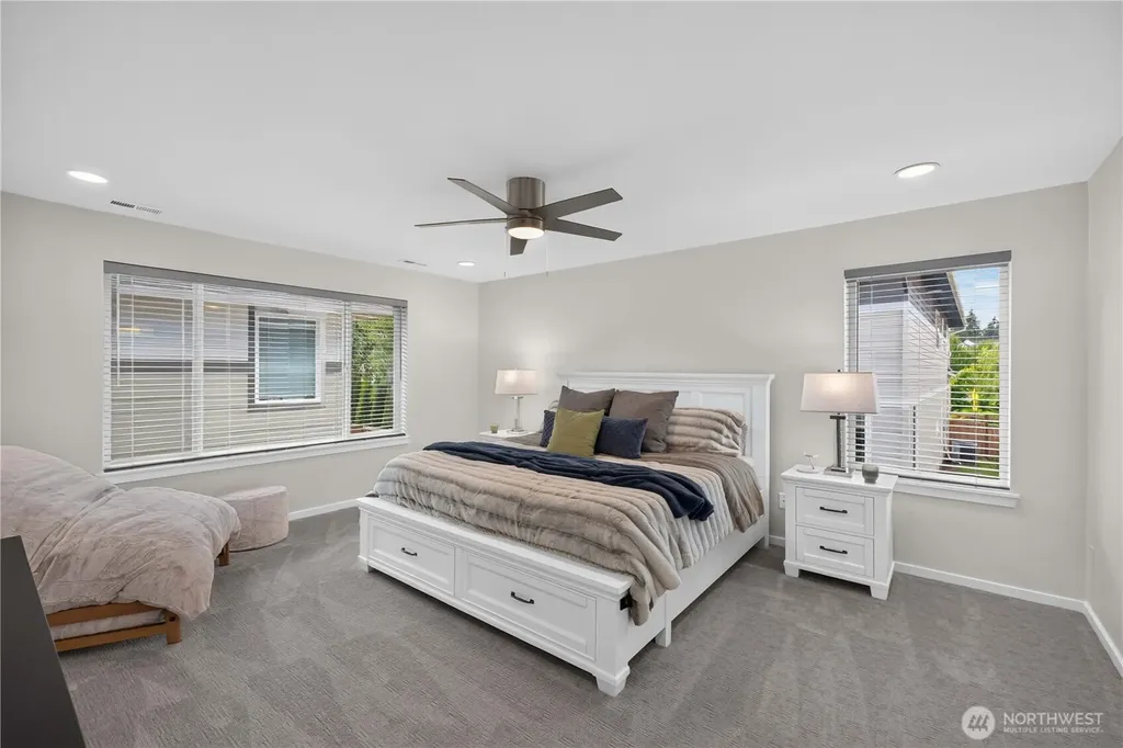 33011 SE Cottonwood Street Black Diamond WA 98010