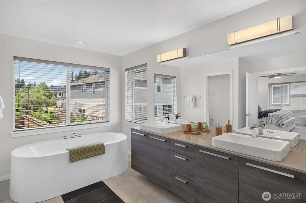 33011 SE Cottonwood Street Black Diamond WA 98010