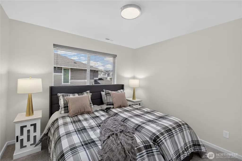 33011 SE Cottonwood Street Black Diamond WA 98010