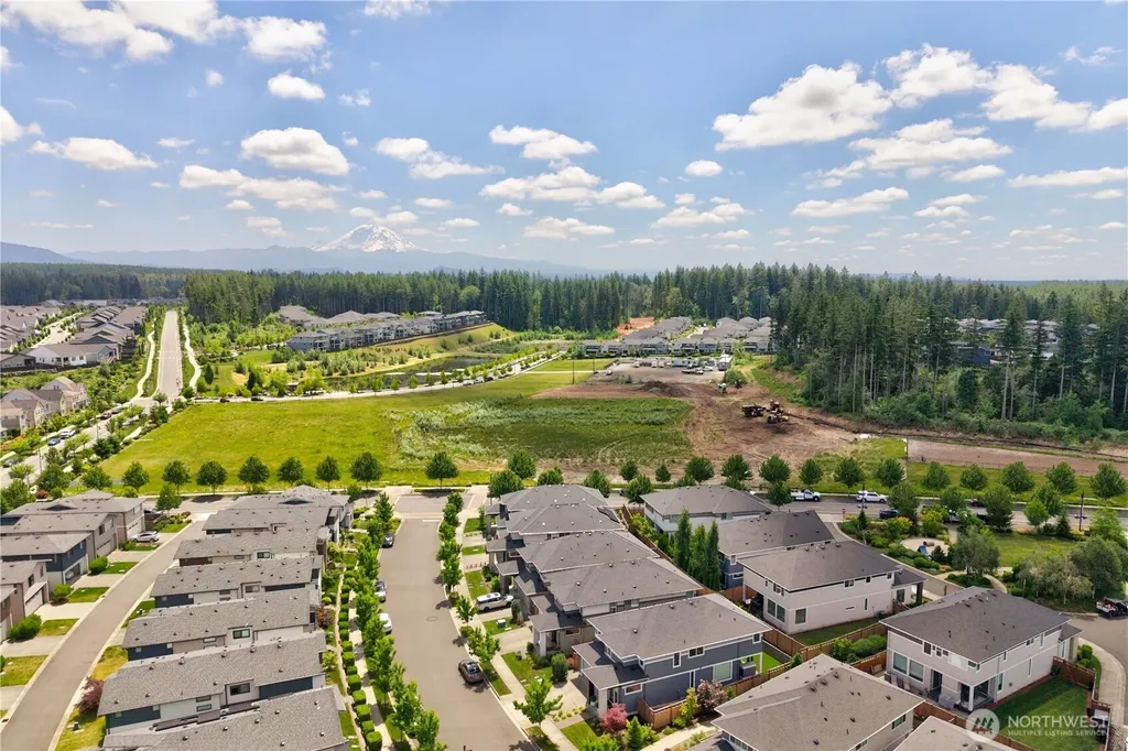 33011 SE Cottonwood Street Black Diamond WA 98010