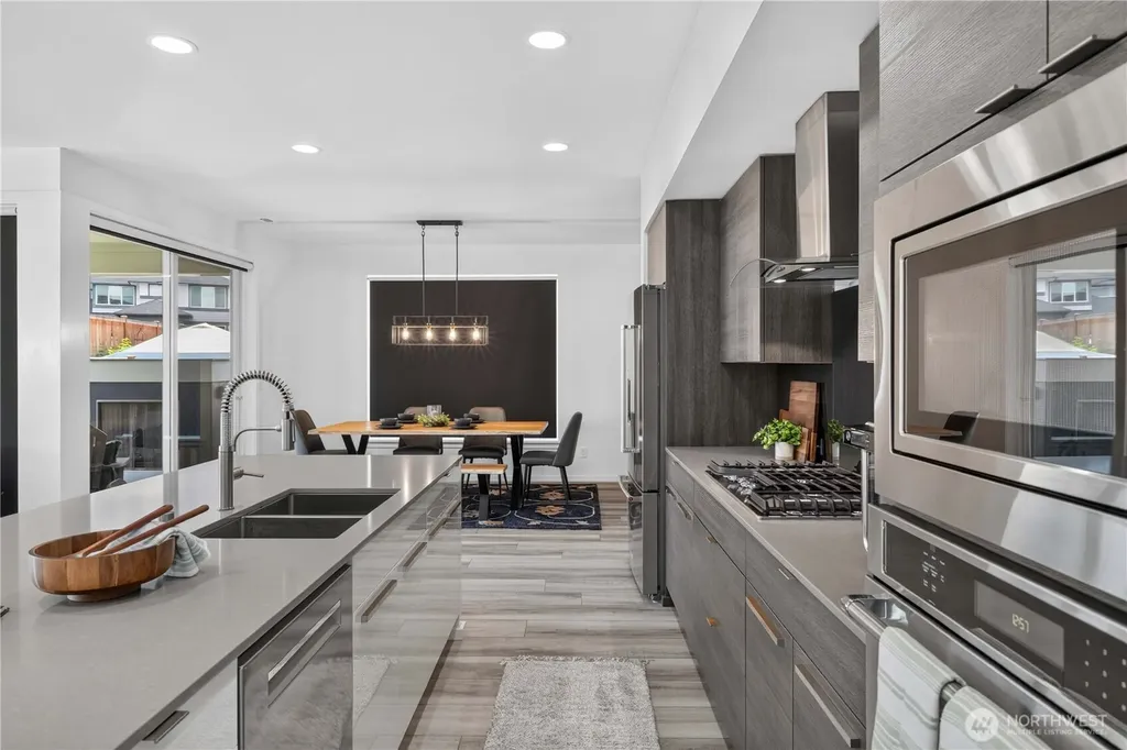 33011 SE Cottonwood Street Black Diamond WA 98010