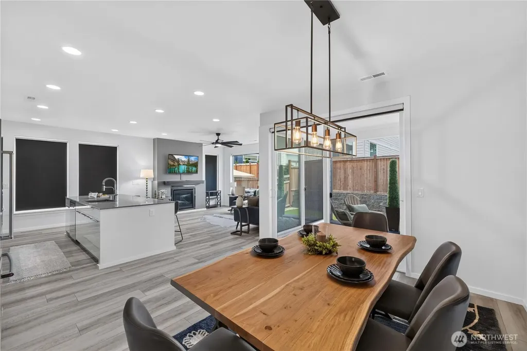 33011 SE Cottonwood Street Black Diamond WA 98010