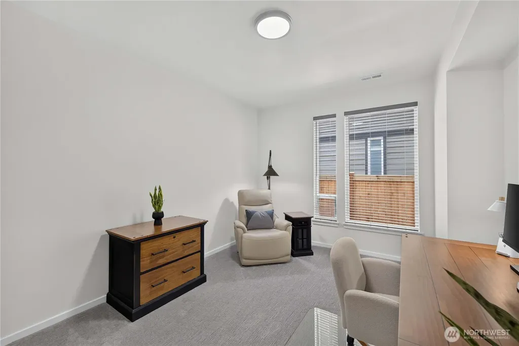 33011 SE Cottonwood Street Black Diamond WA 98010