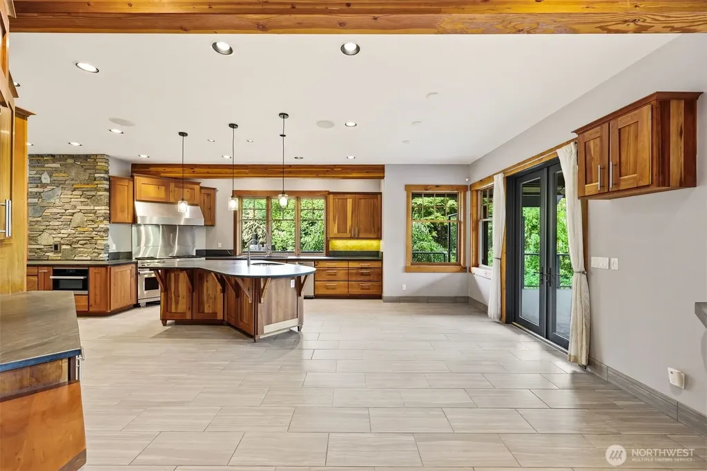43013 SE 163rd Street North Bend WA 98045