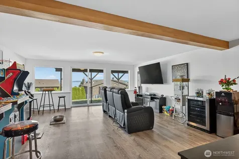 1497 Thompson Drive Camano Island WA 98282