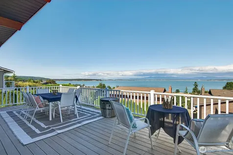1497 Thompson Drive Camano Island WA 98282