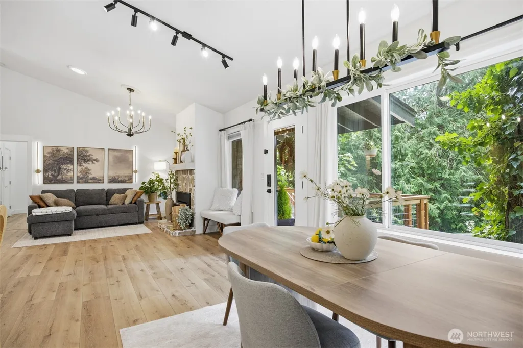 7 Summer Bell Lane Bellingham WA 98229
