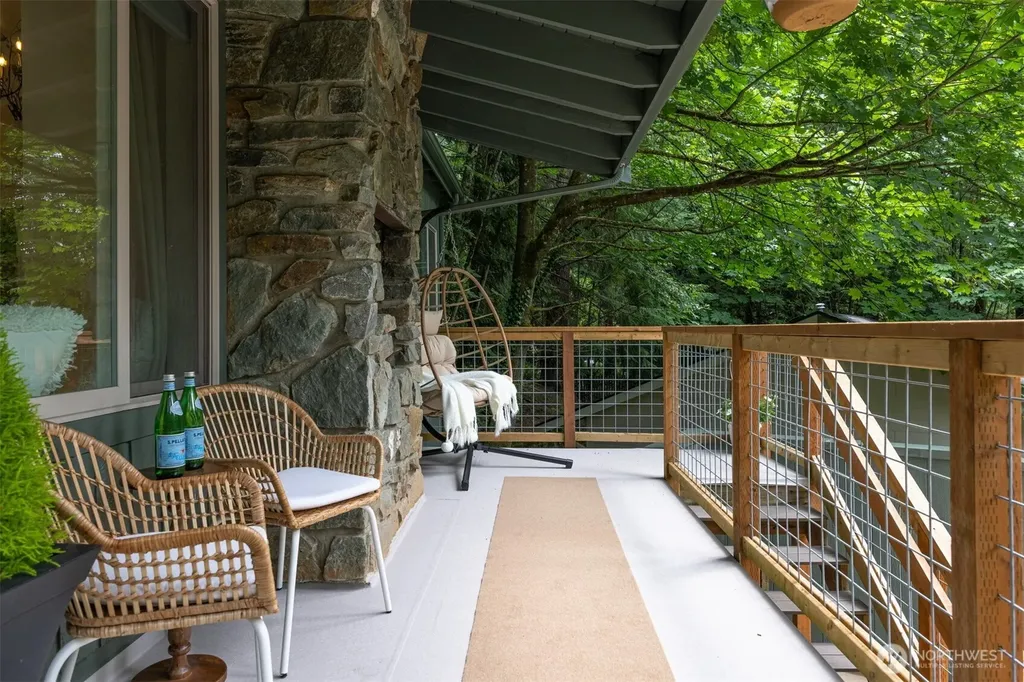 7 Summer Bell Lane Bellingham WA 98229