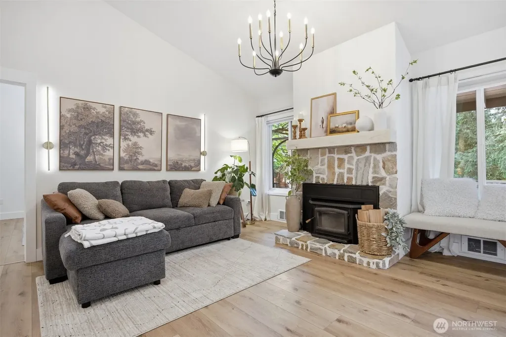 7 Summer Bell Lane Bellingham WA 98229
